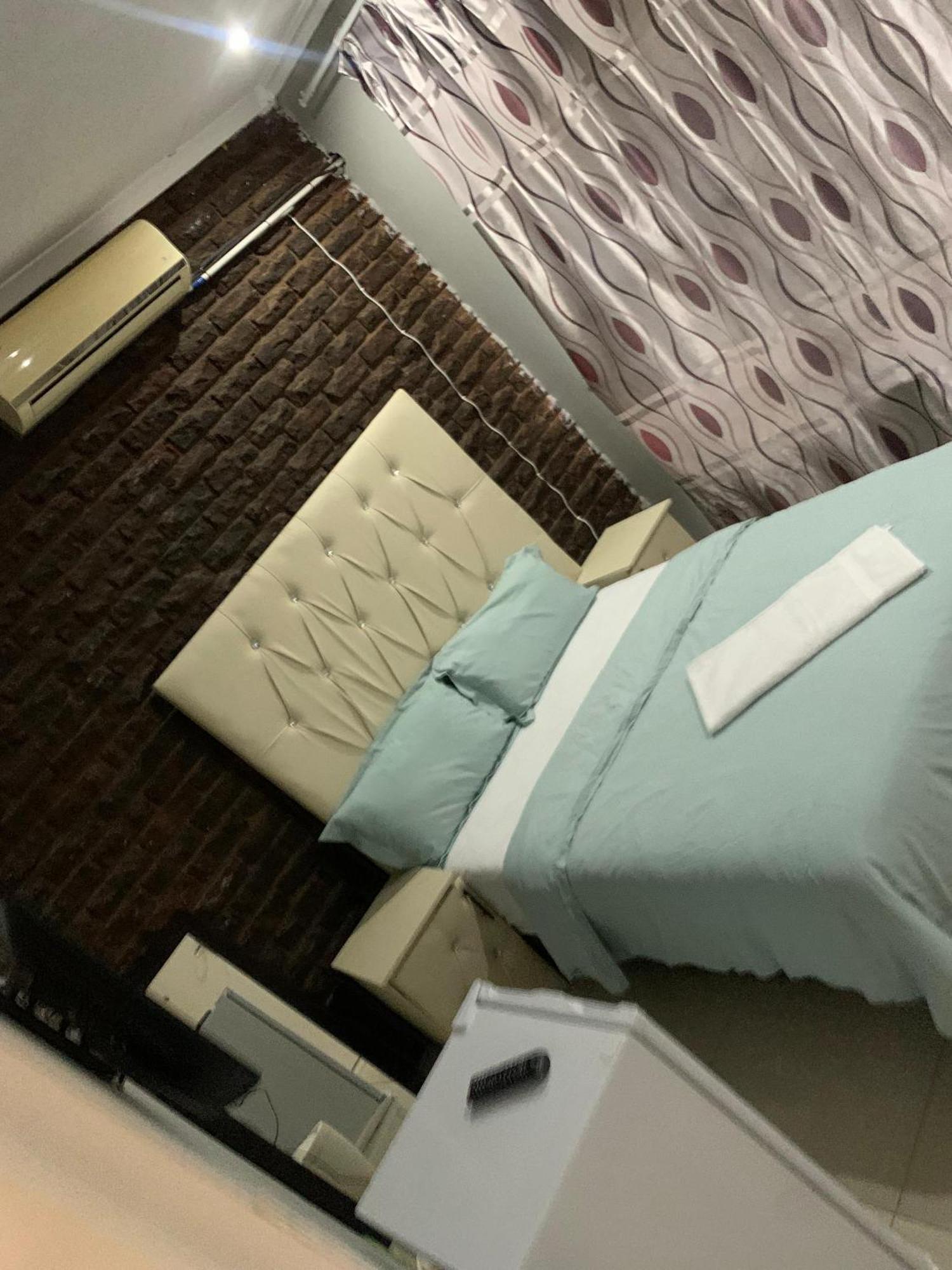 Reitz Guest House Mafikeng Buitenkant foto
